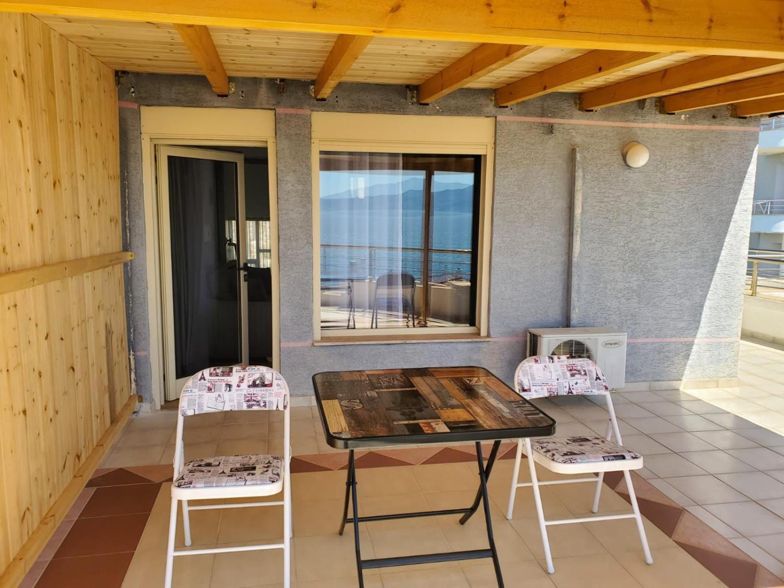 Summer Gate Apartment Sarandë 外观 照片