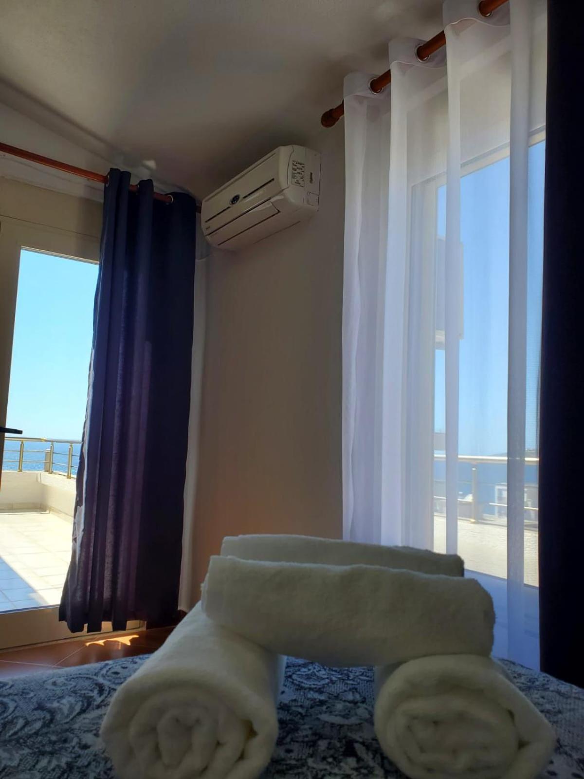 Summer Gate Apartment Sarandë 外观 照片