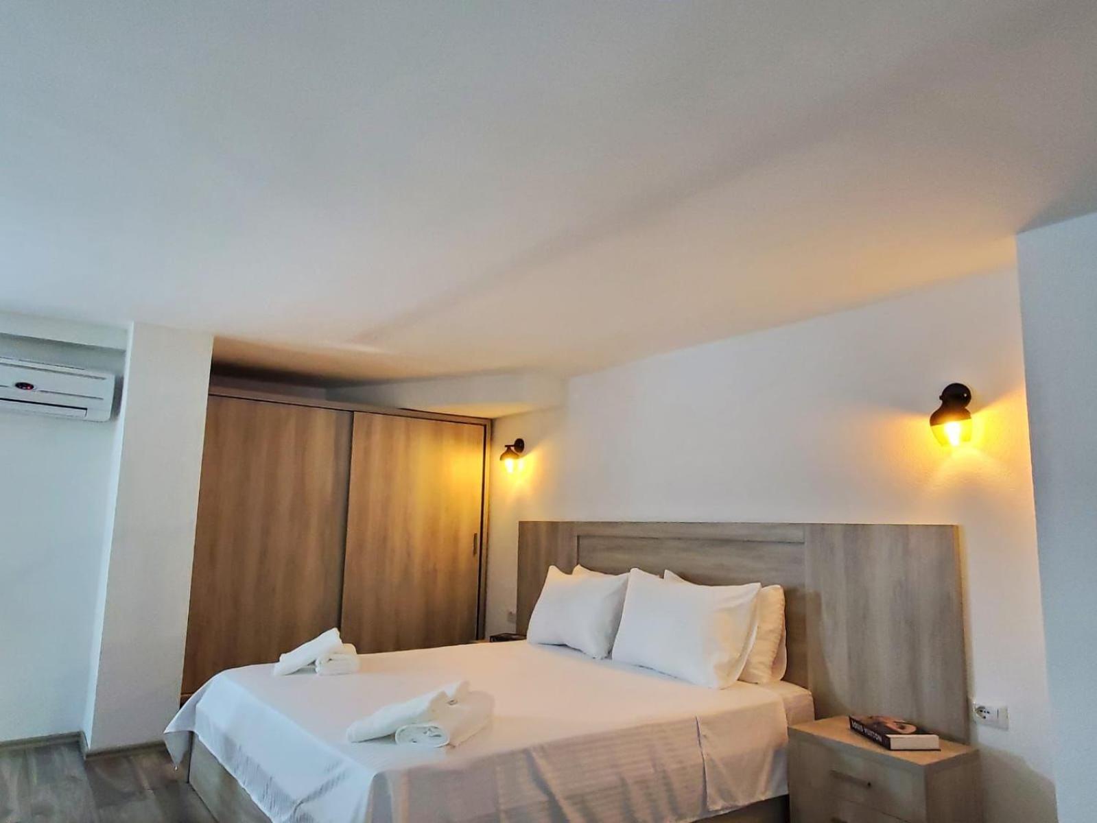 Summer Gate Apartment Sarandë 外观 照片