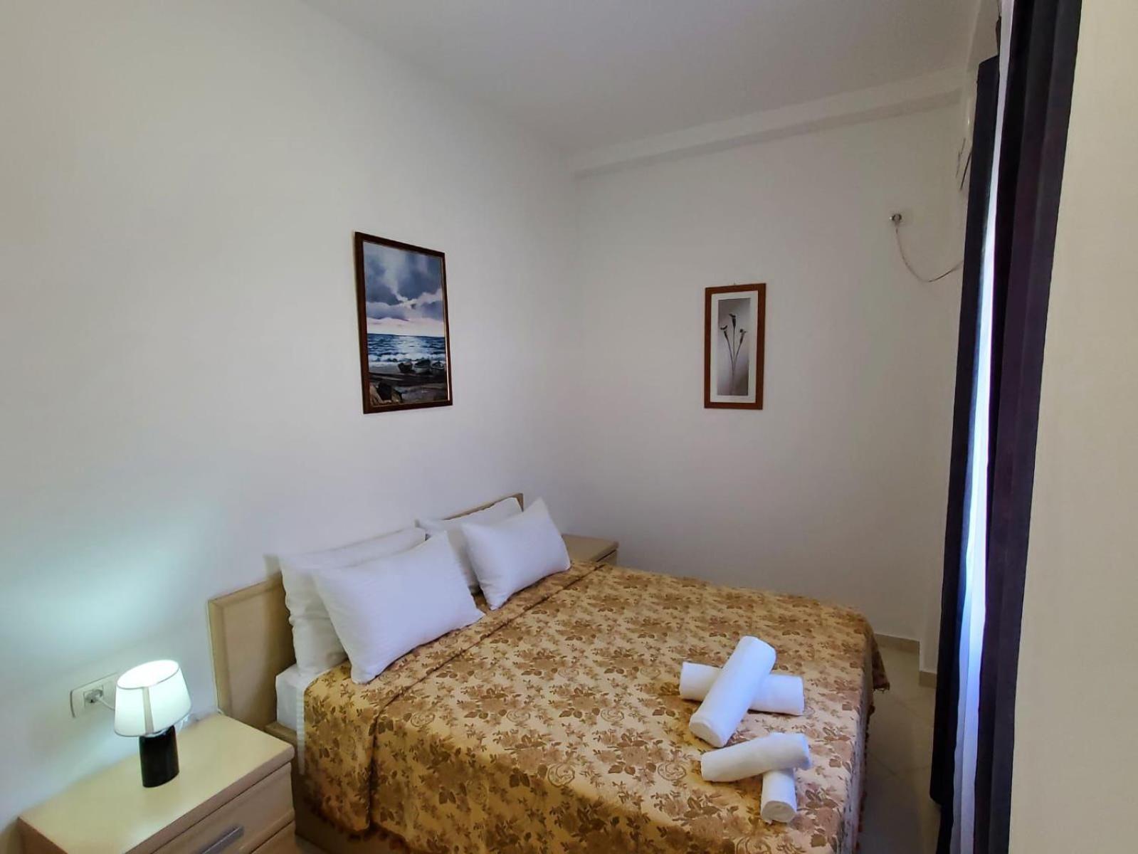 Summer Gate Apartment Sarandë 外观 照片